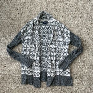 American Eagle Outfitters Black and White Knit Cardigan